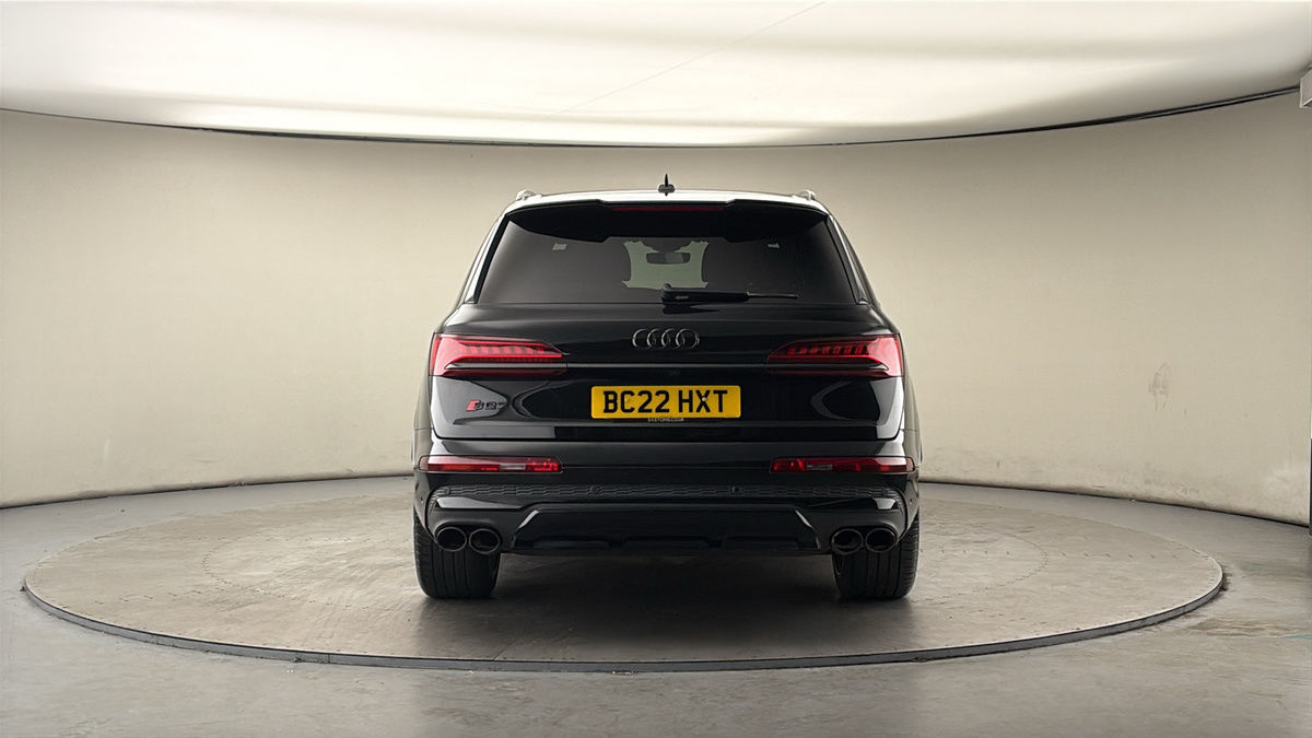 Audi SQ7 Image 4