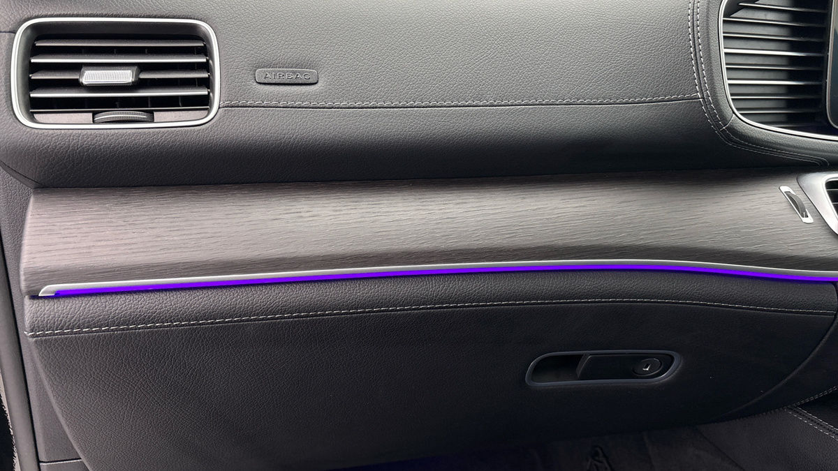 Mercedes-Benz GLE Image 29