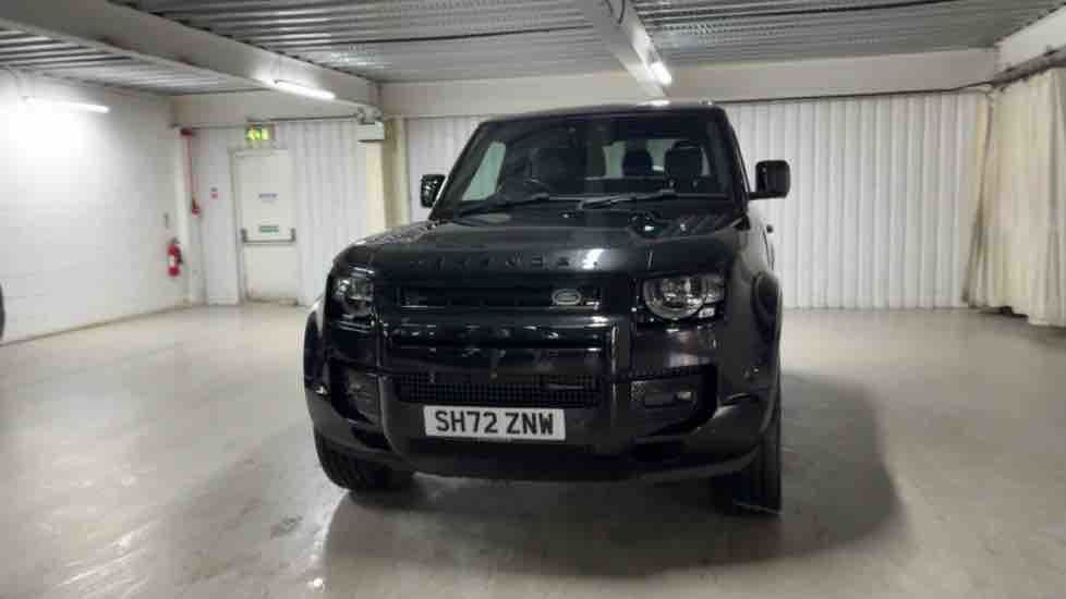 More views of Land Rover Defender 90