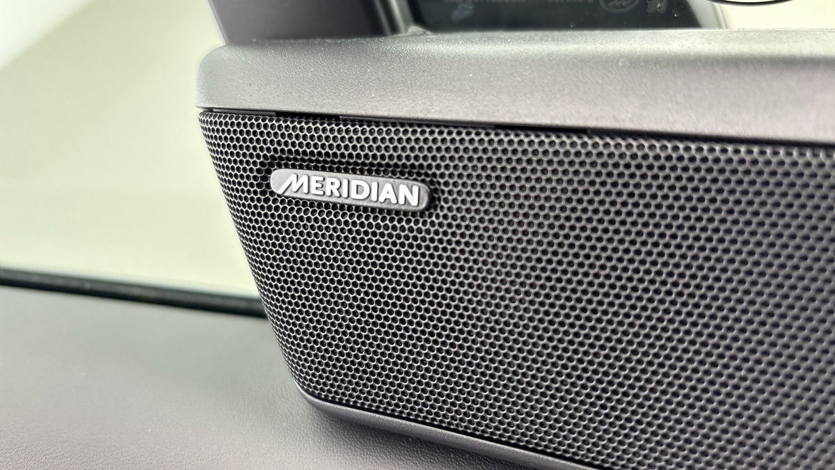 Land Rover Range Rover Sport Image 25