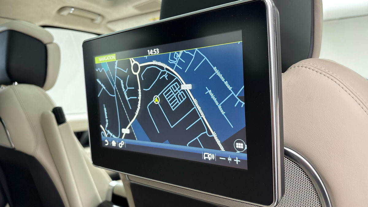 Land Rover Range Rover Image 26