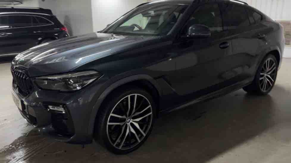 More views of BMW X6