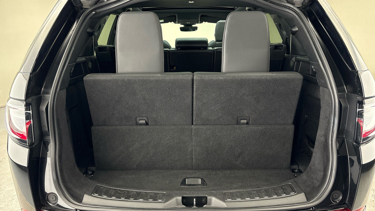 Land Rover Discovery Sport Image 11