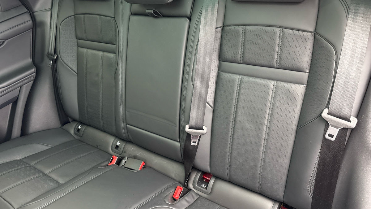 Land Rover Range Rover Evoque Image 8