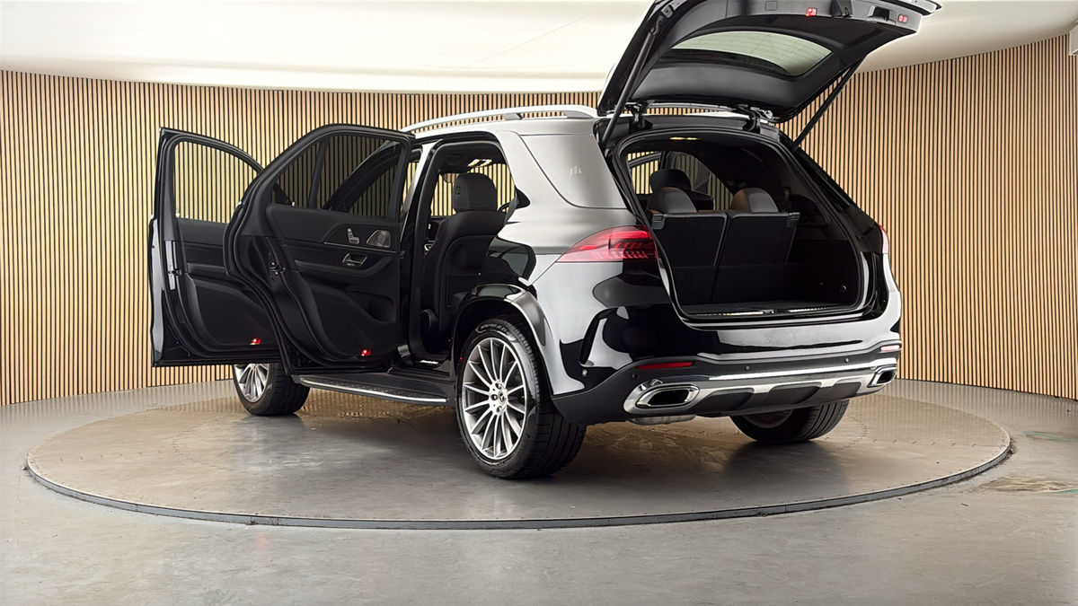Mercedes-Benz GLE Image 23