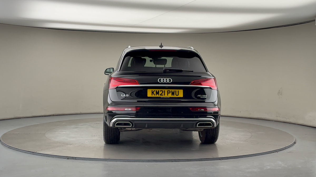 More views of Audi Q5