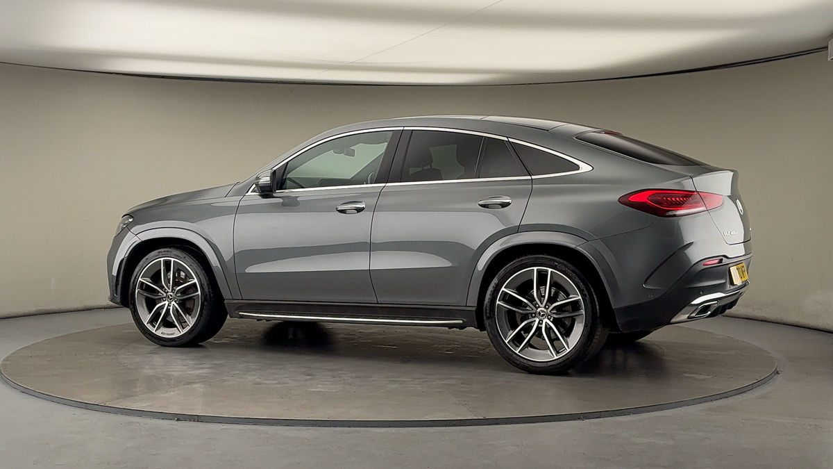 More views of Mercedes-Benz GLE