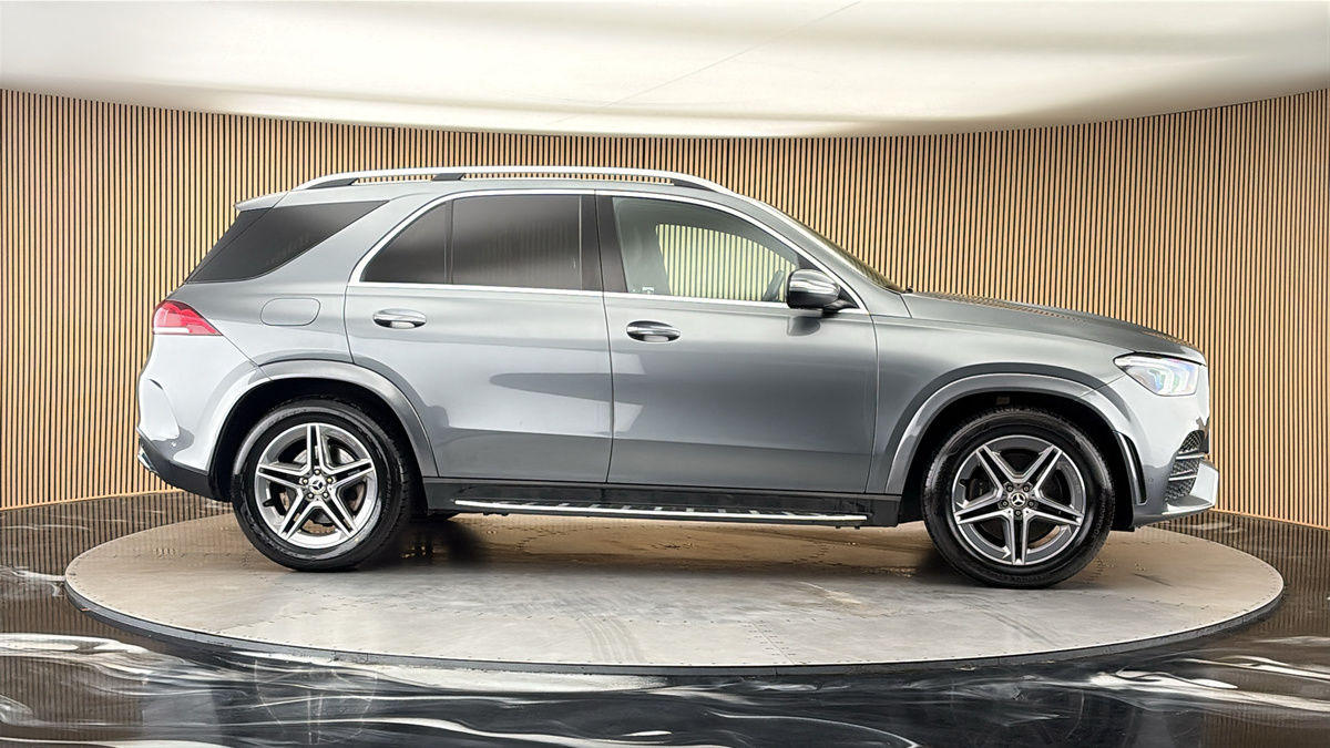 More views of Mercedes-Benz GLE