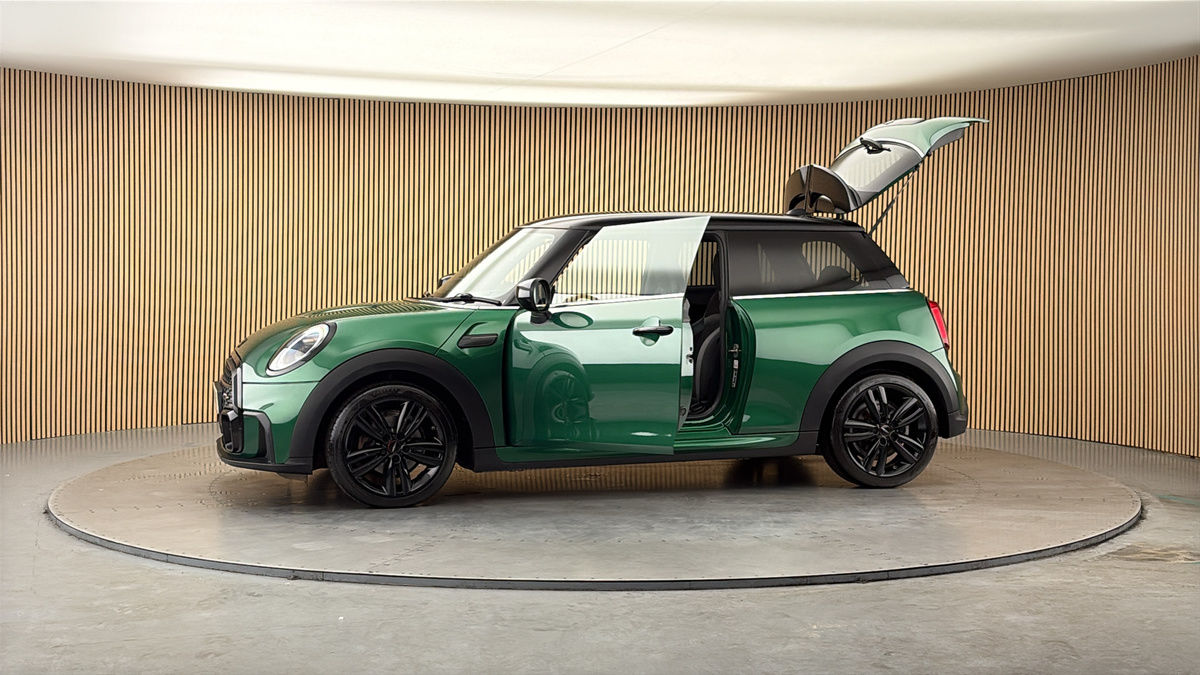 More views of MINI Hatch
