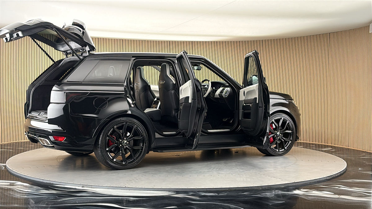 More views of Land Rover Range Rover Sport