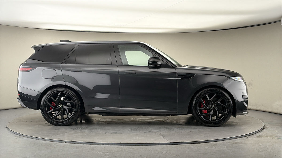 Land Rover Range Rover Sport Image 16