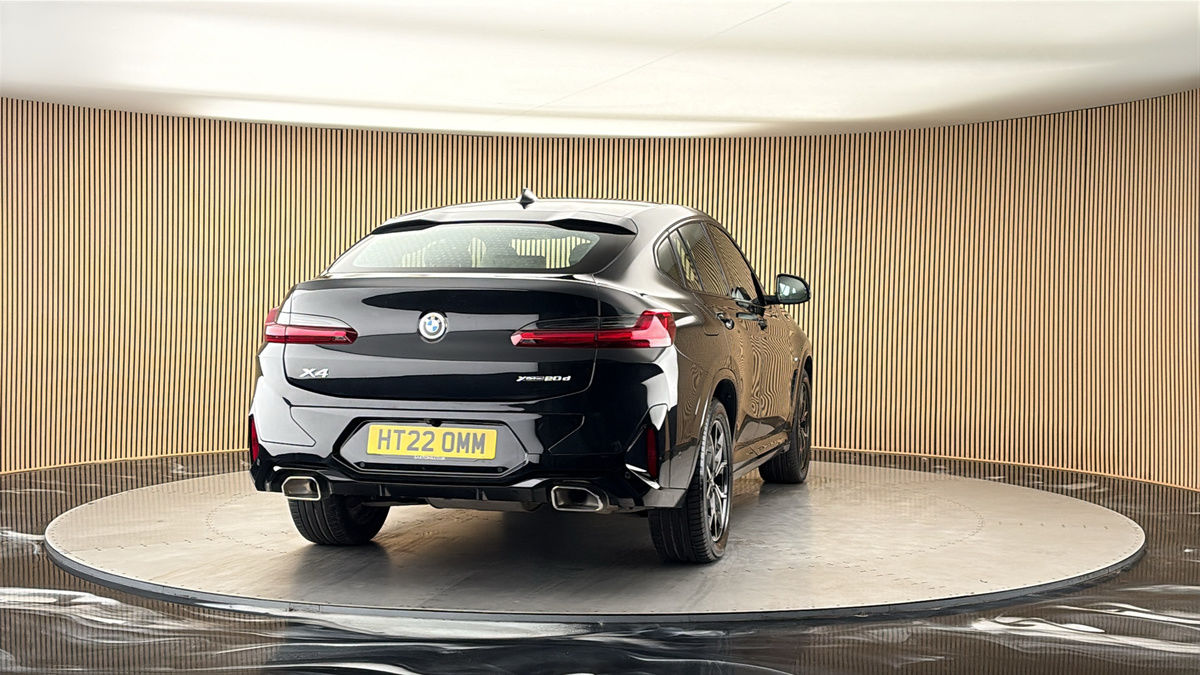 More views of BMW X4