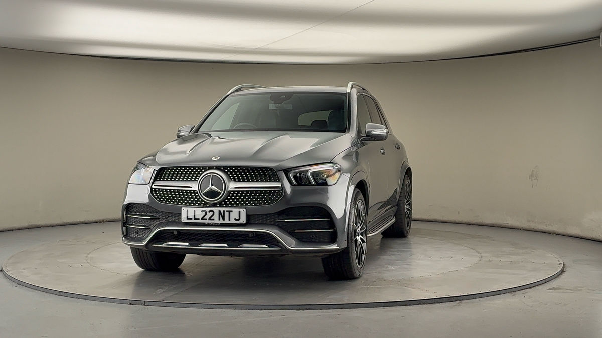 More views of Mercedes-Benz GLE