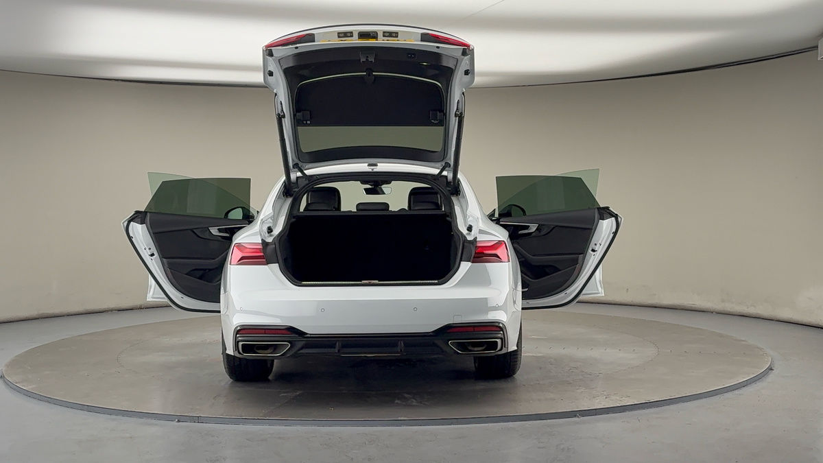 More views of Audi A5