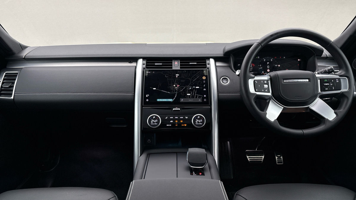 Land Rover Discovery Image 12