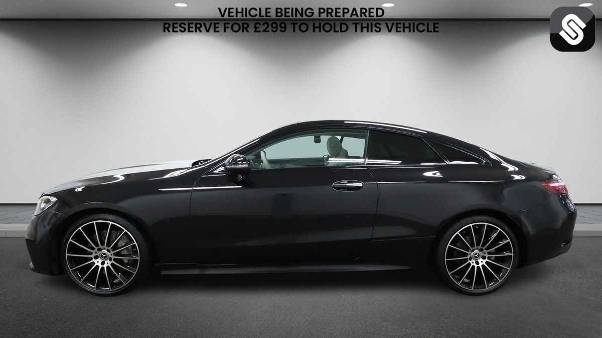 Mercedes-Benz E Class Image 6