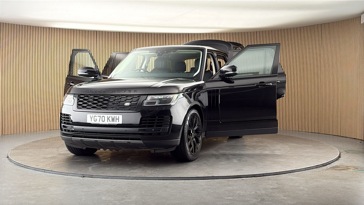 More views of Land Rover Range Rover