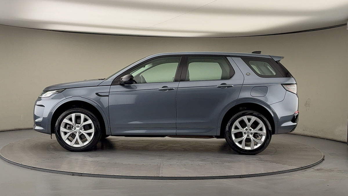 Land Rover Discovery Sport Image 15