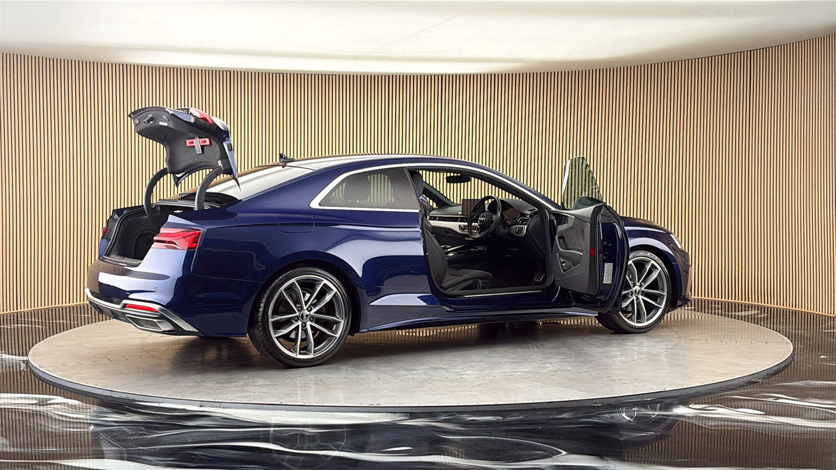 More views of Audi A5