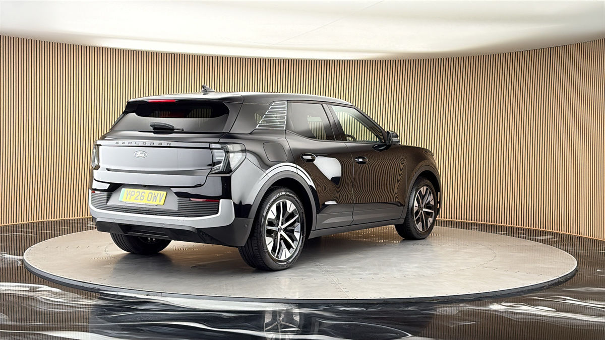 More views of Ford Explorer