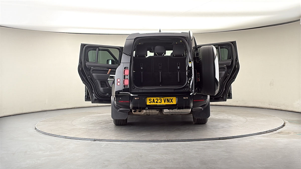 More views of Land Rover Defender 130