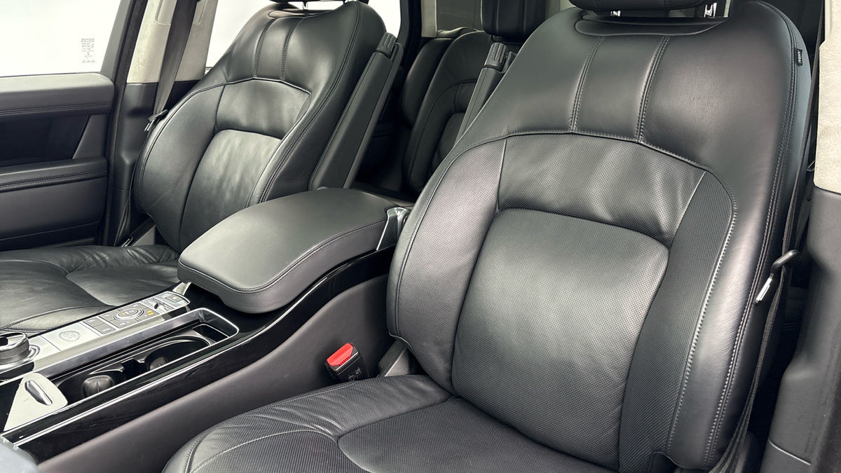 Land Rover Range Rover Image 14