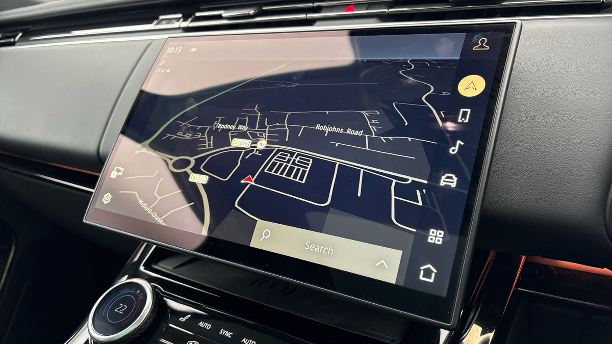 Land Rover Range Rover Sport Image 17