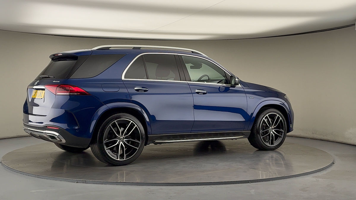 More views of Mercedes-Benz GLE