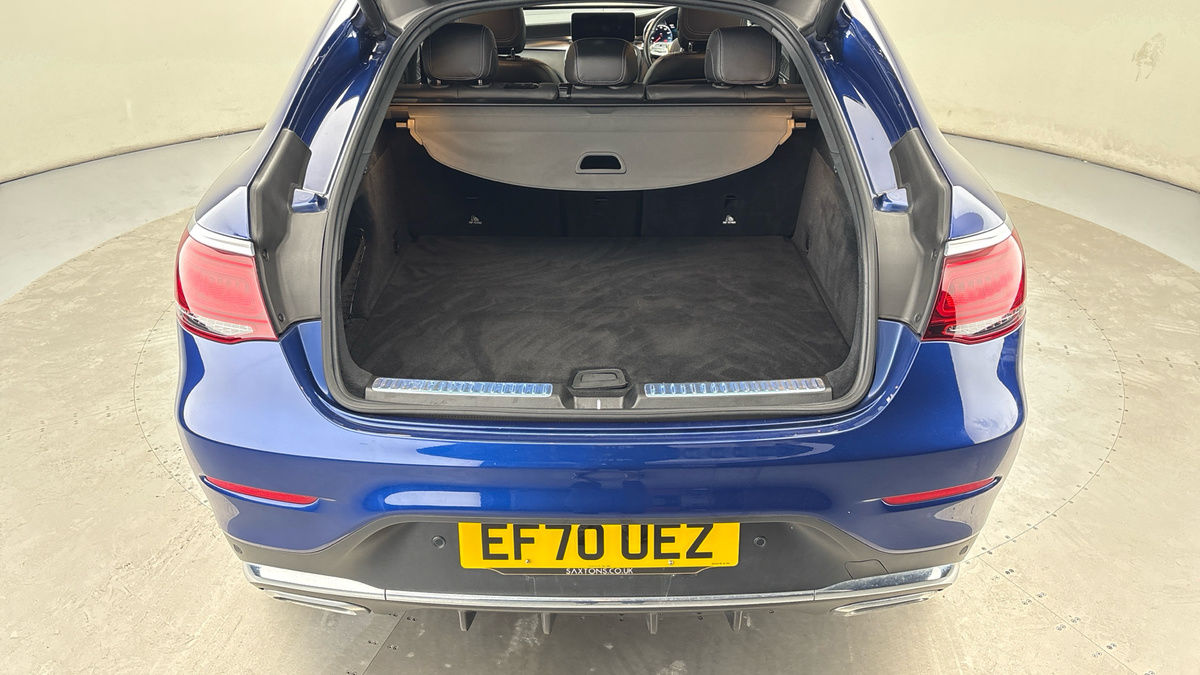 Mercedes-Benz GLC Image 11