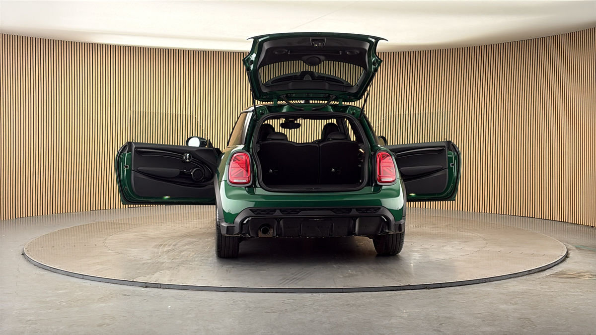 More views of MINI Hatch