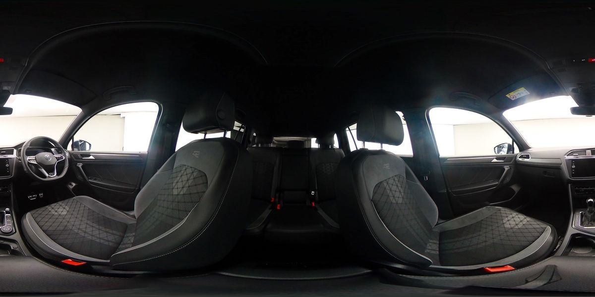 More views of Volkswagen Tiguan Allspace