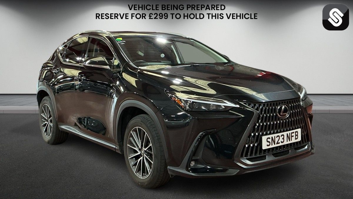 Lexus NX Sticky Header Image