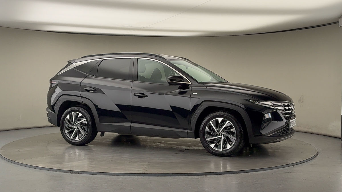 More views of Hyundai TUCSONix35