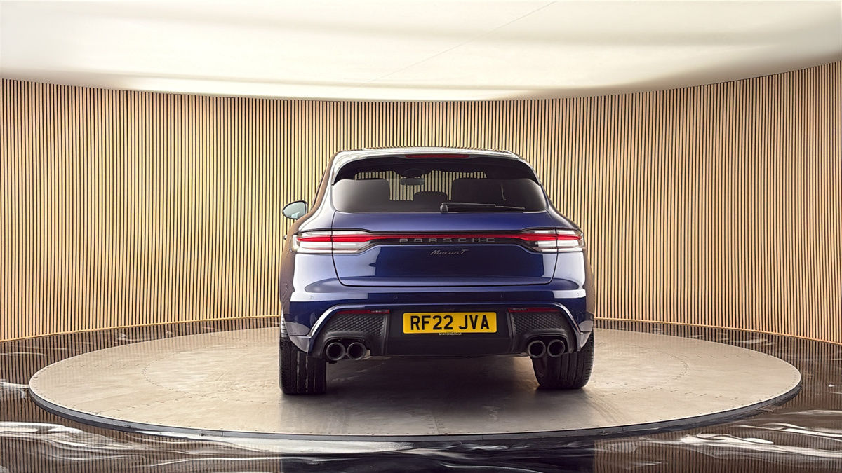 More views of Porsche Macan
