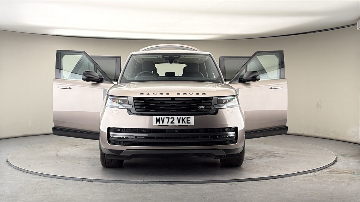 More views of Land Rover Range Rover