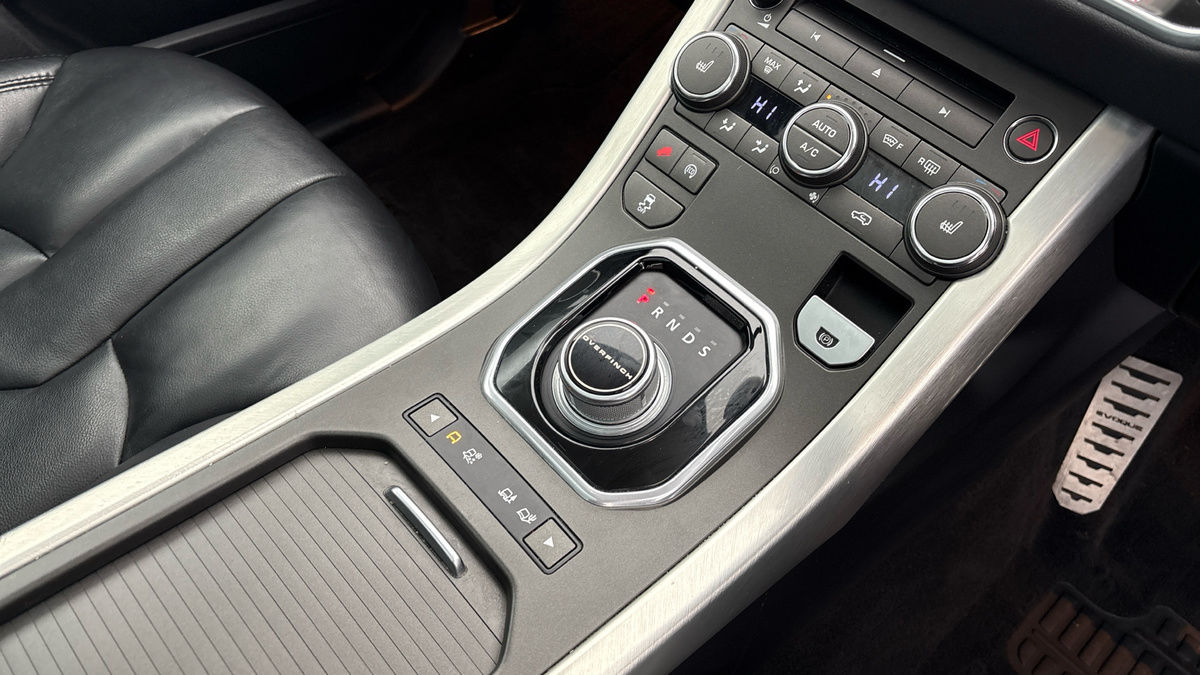 Land Rover Range Rover Evoque Image 18