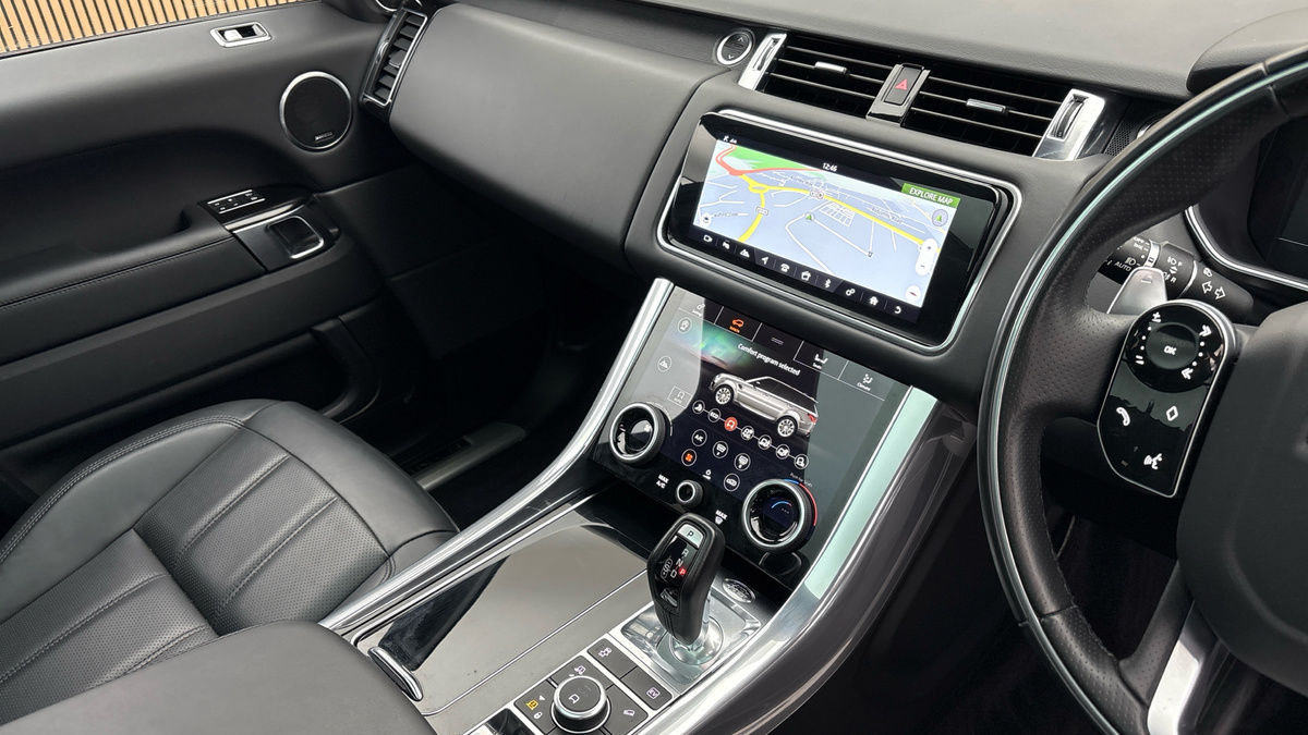 Land Rover Range Rover Sport Image 18