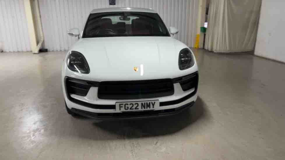 More views of Porsche Macan
