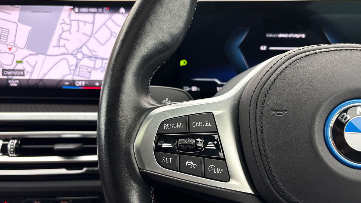 BMW i4 Image 14