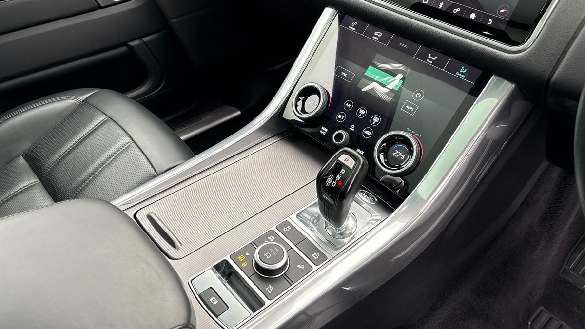 Land Rover Range Rover Sport Image 18