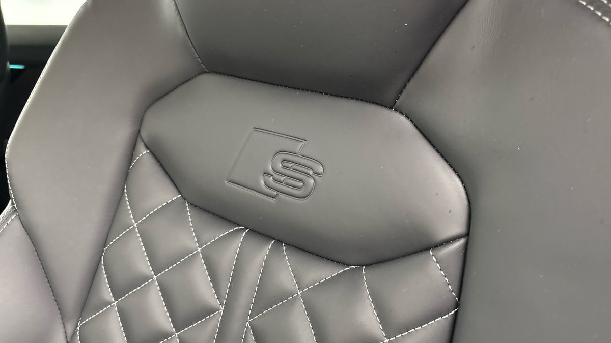 Audi SQ8 Image 26