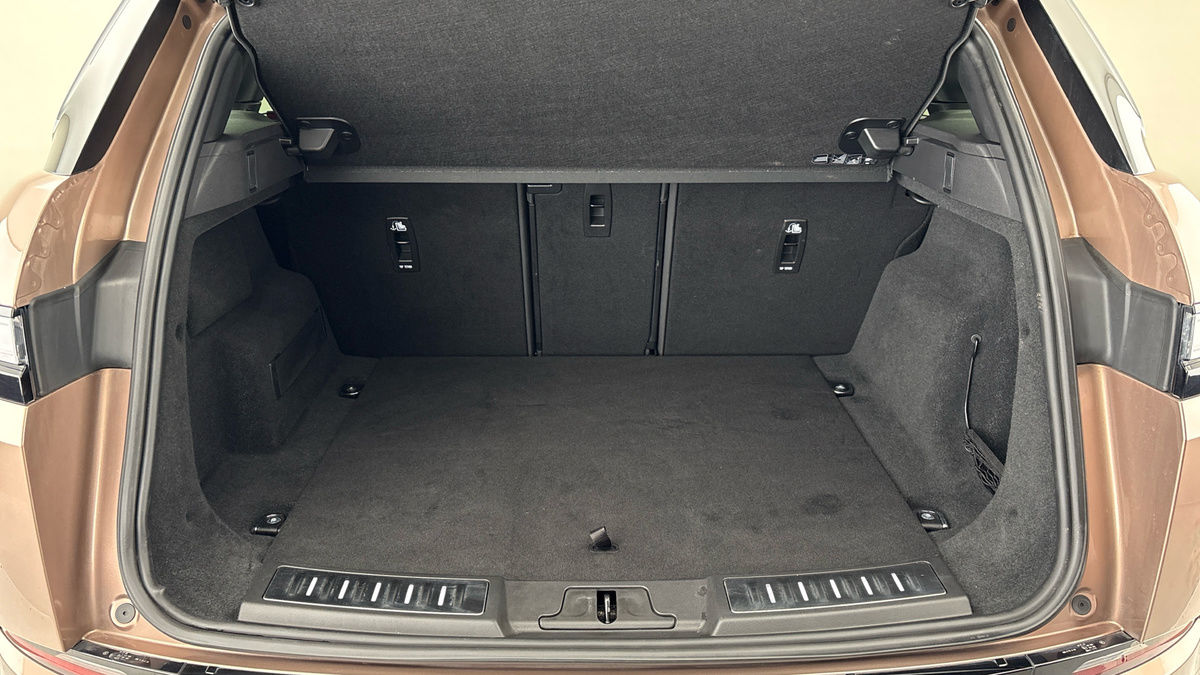 Land Rover Range Rover Evoque Image 11