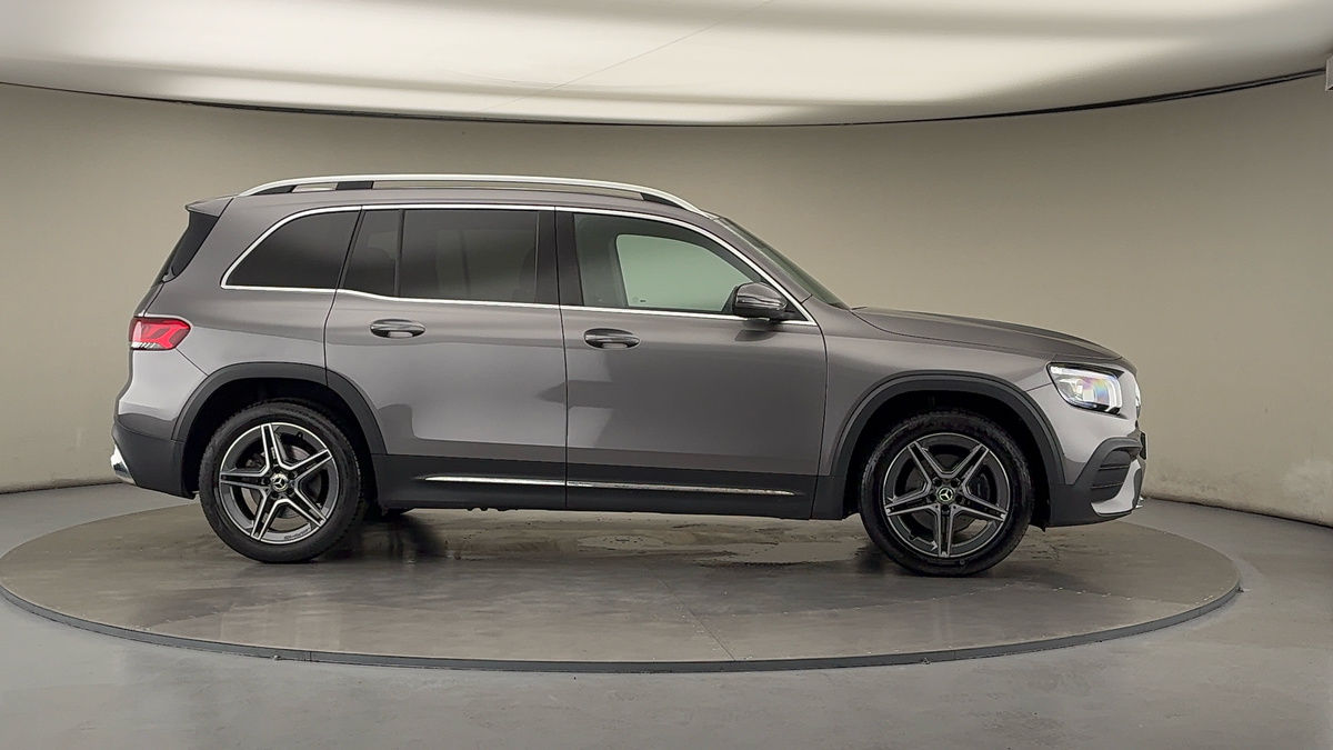 More views of Mercedes-Benz GLB