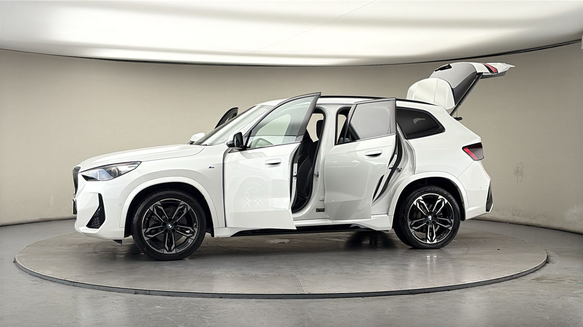 More views of BMW X1