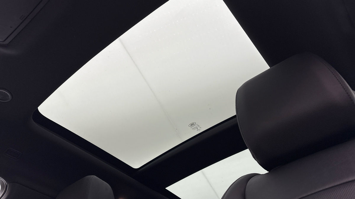 Land Rover Range Rover Evoque Image 6