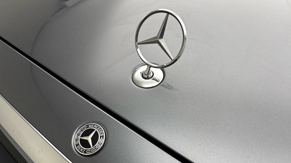 Mercedes-Benz S Class Image 24