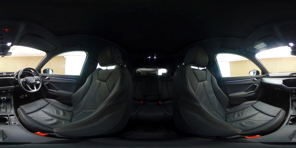 More views of Audi Q3