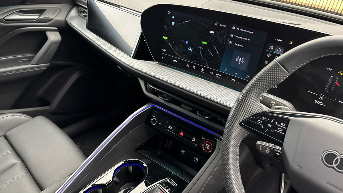 Audi Q5 Image 18