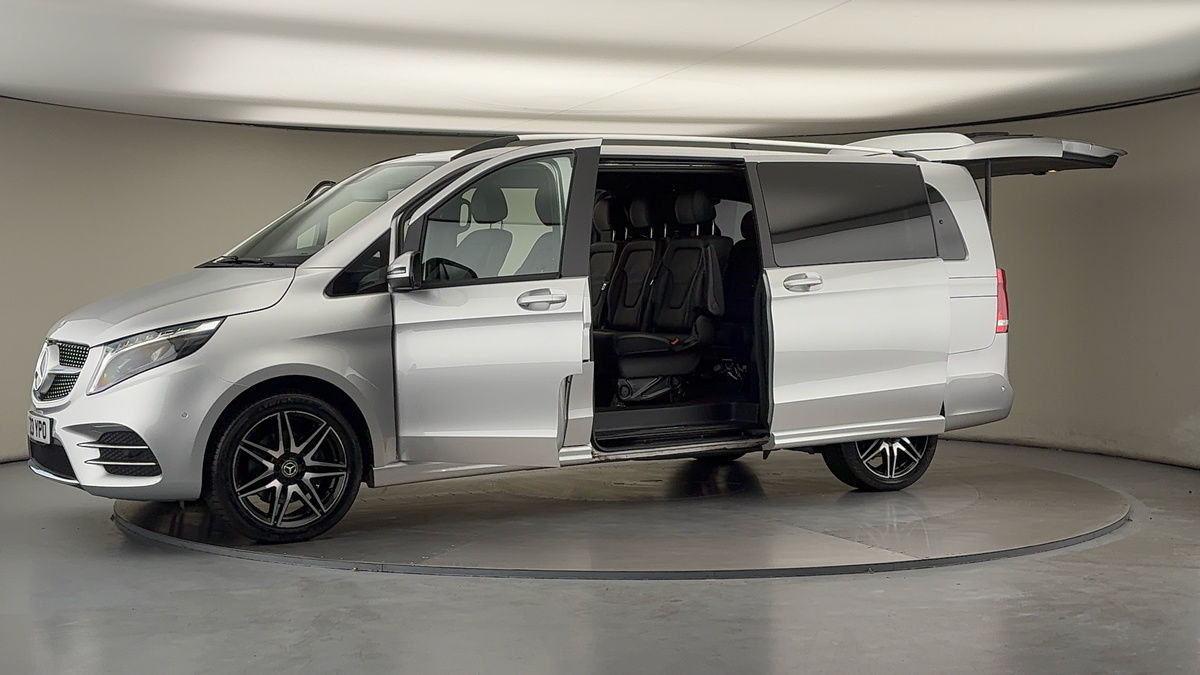 More views of Mercedes-Benz V Class