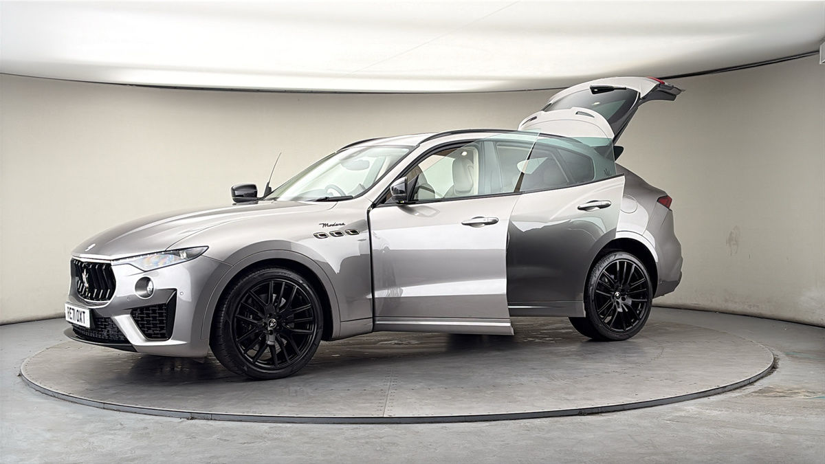 More views of Maserati Levante